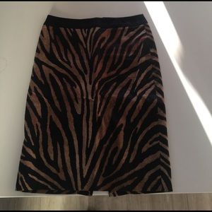 Darling zebra pencil skirt