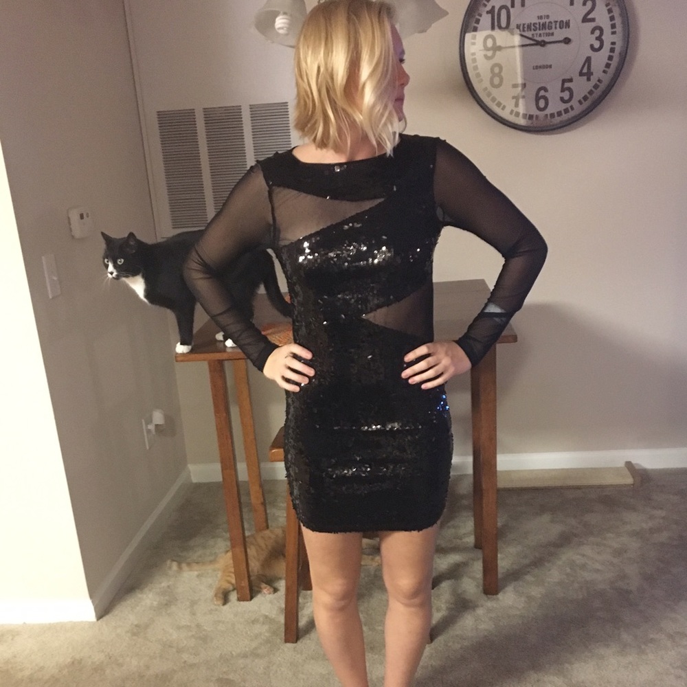🌜⭐️ASOS BLACK SEQUIN MINI ⭐️🌛