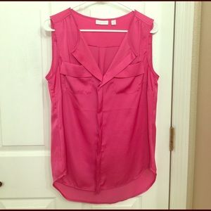 Hot pink short sleeve top