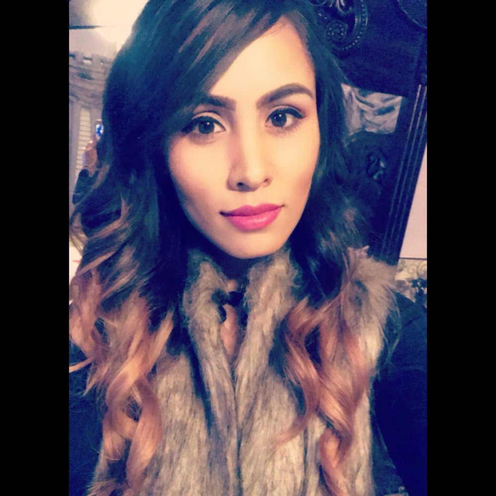 Meet your Posher, Yuriana