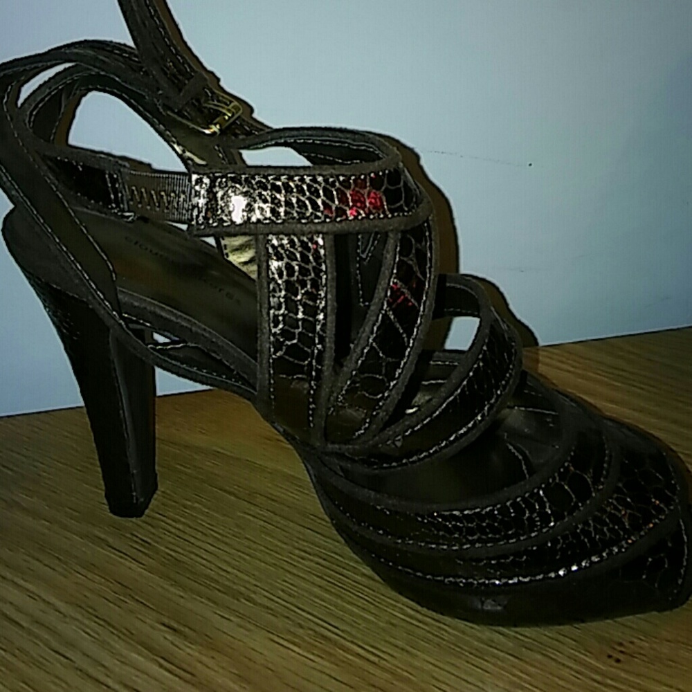 Bronze faux snake strap heel