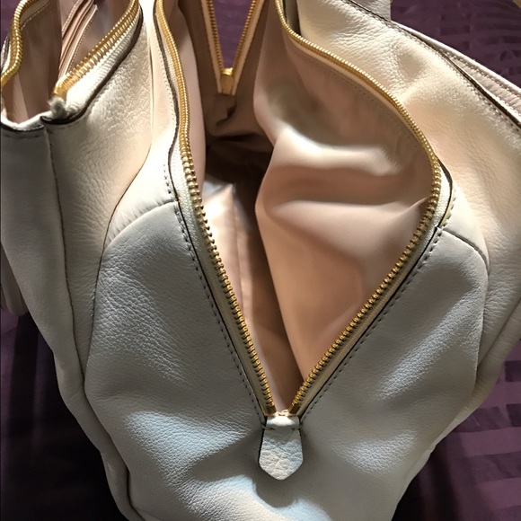 Coach Madison Handbag - Picture 3 of 8