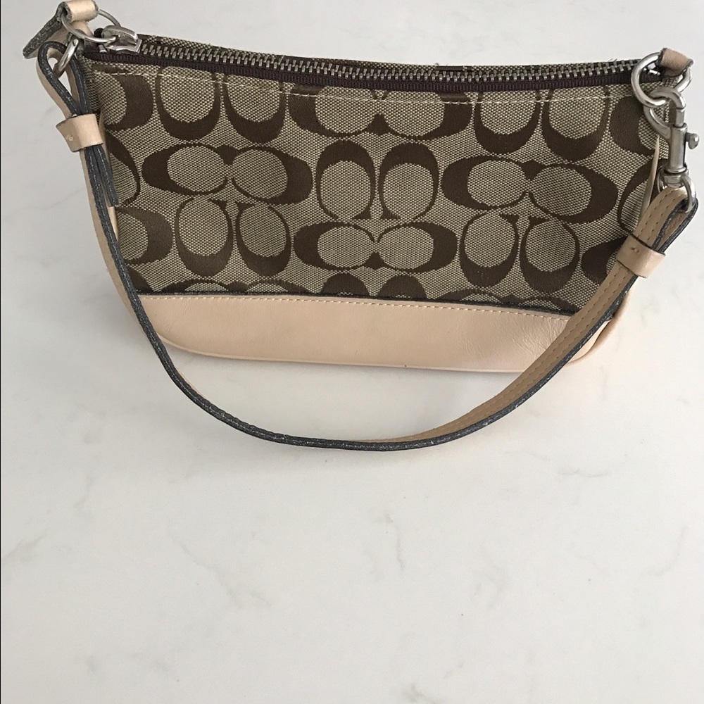 AUTHENTIC Coach handbag