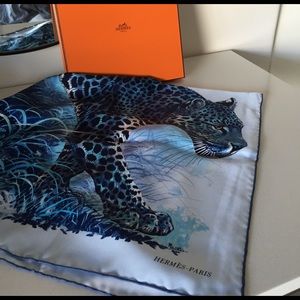 Hermes Panthers Pardus Silk Scarf