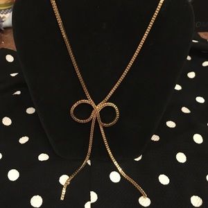 BOWTIE NECKLACE