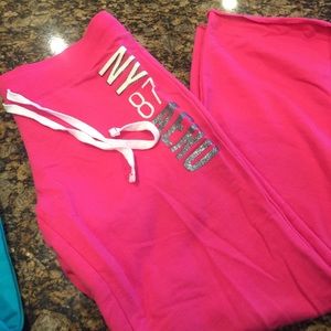 Aeropostale NWOT sweats