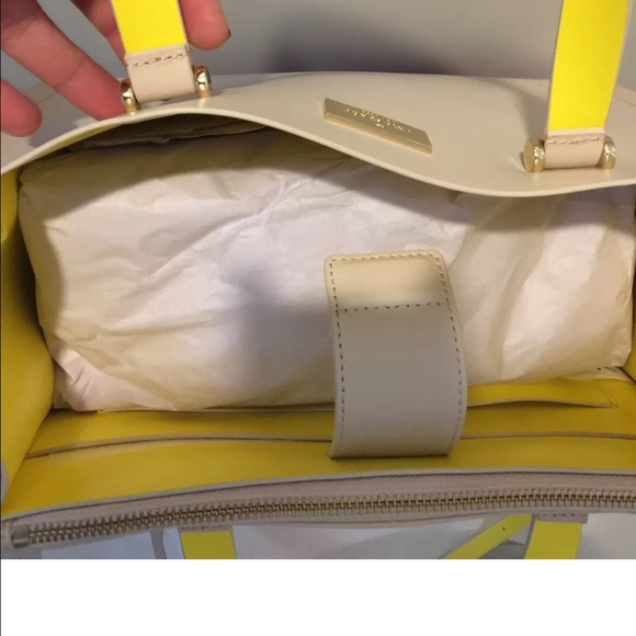 🎉sale🎉♠️ Kate spade krya bag - Picture 4 of 4