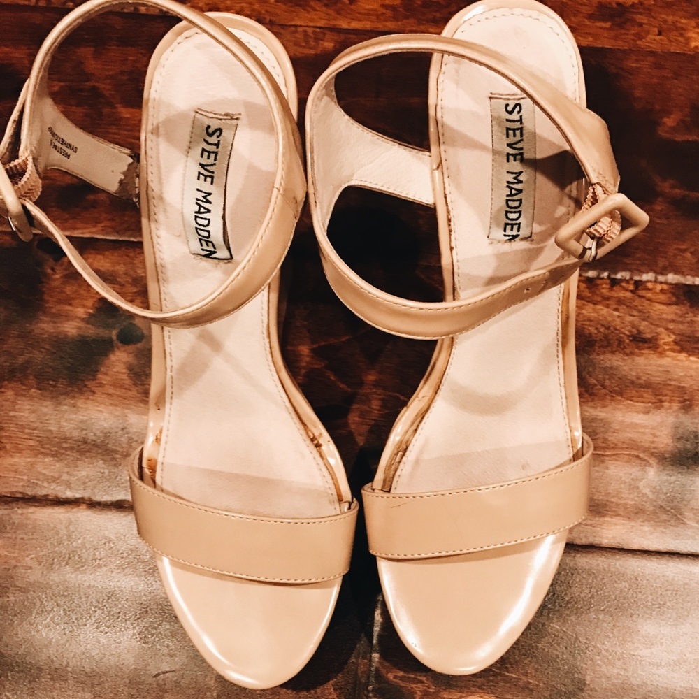 Steve Madden wedges