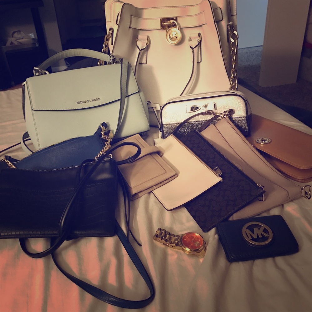 Bundle of Name Brand Bags!