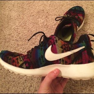 Nike Roshe Tennis Shoes