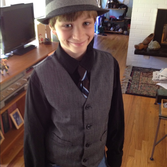 ๐ HAPPY POSHING ๐ - Picture 2 of 5