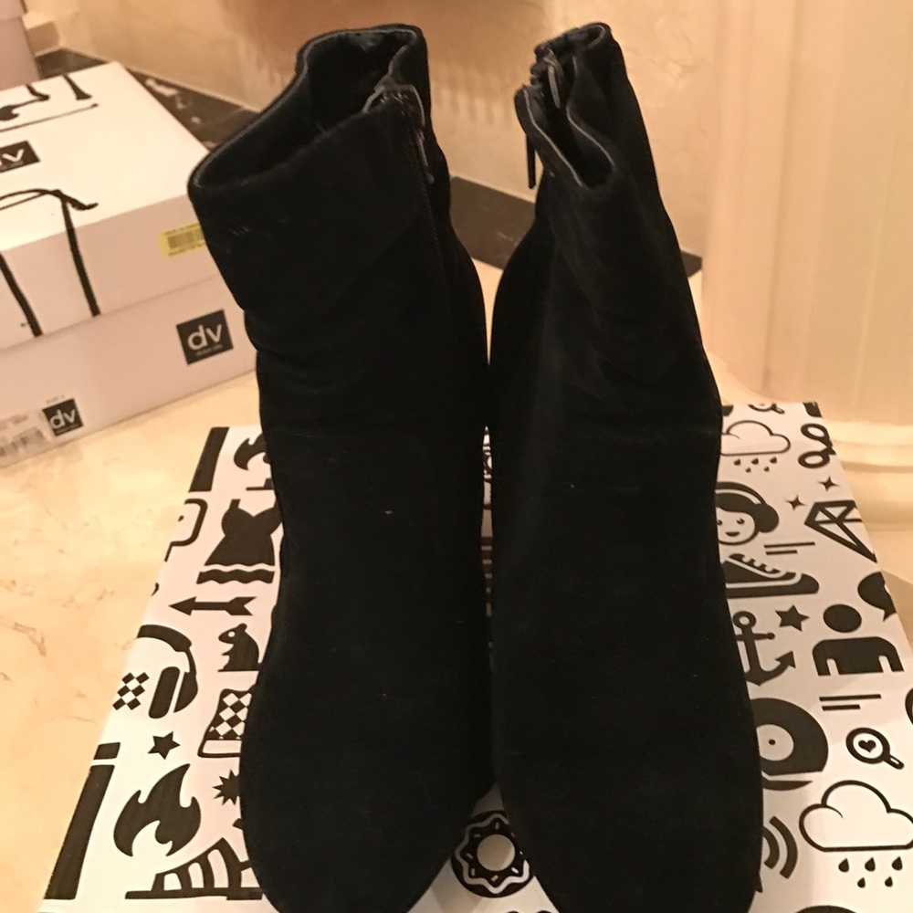 Bamboo Booties - Picture 2 of 4
