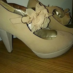 Blush velvet heel with silk flower