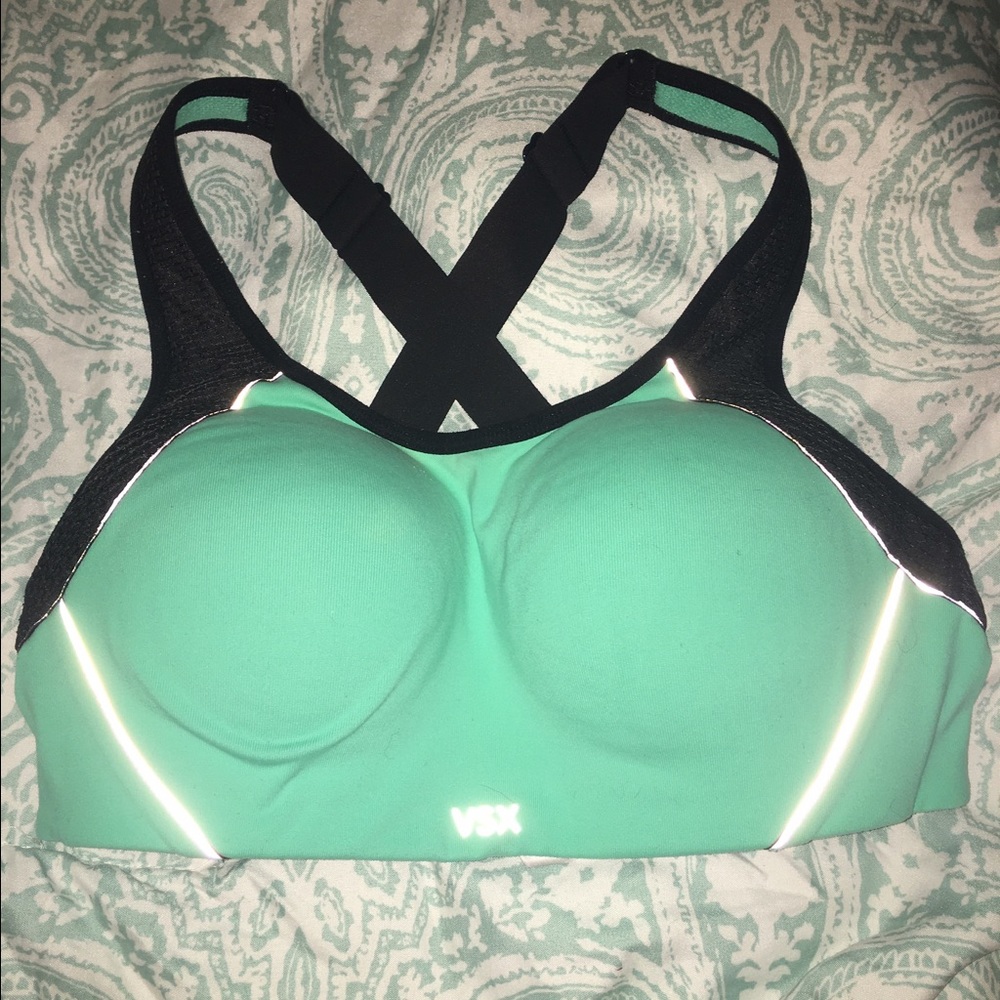 Victoria's Secret Sport Sports Bra High Impact 32C