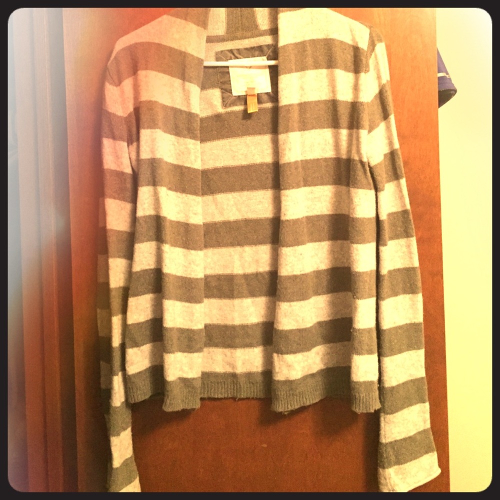 Cozy knit cardigan!