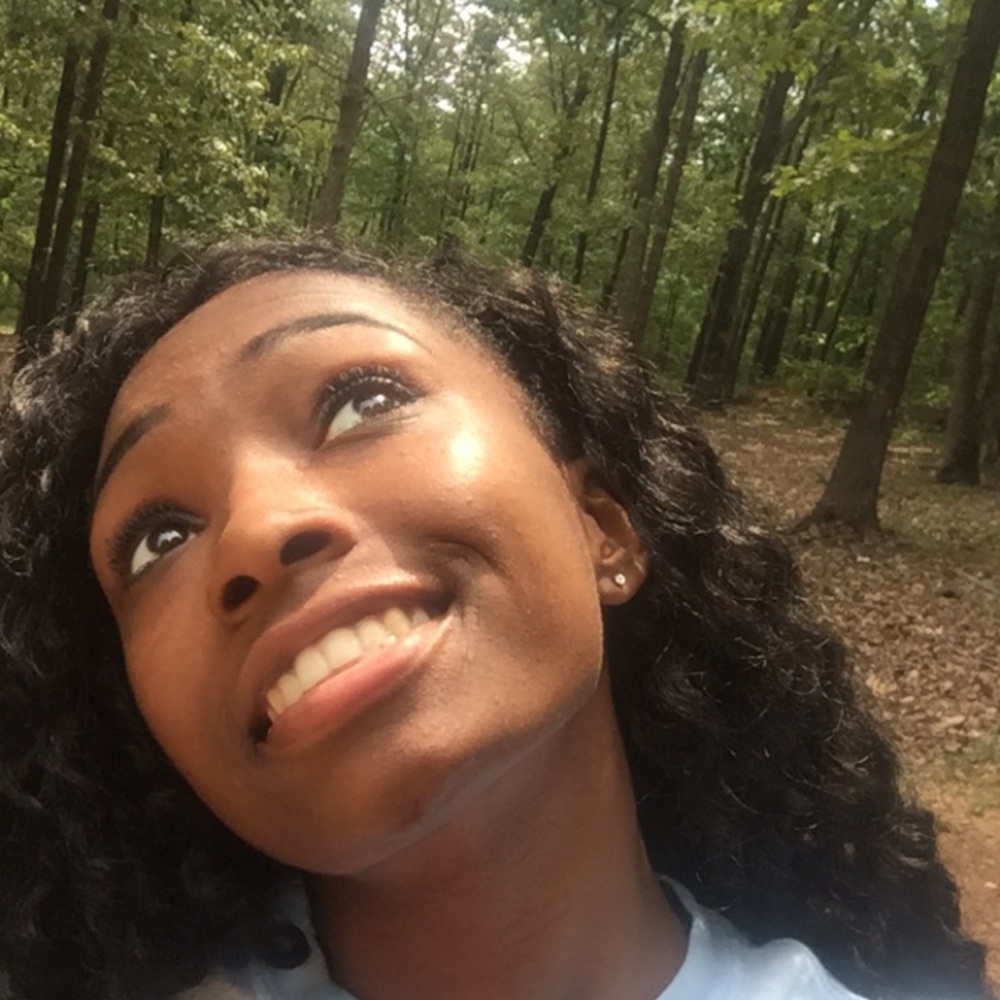 Meet your Posher, April