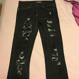 Ripped jeans with lace