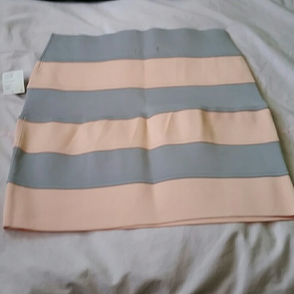 NWT Forever 21 skirt bundle - Picture 3 of 8
