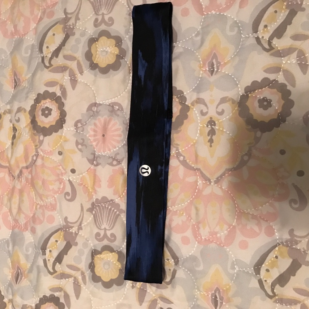 Lulu lemon headband