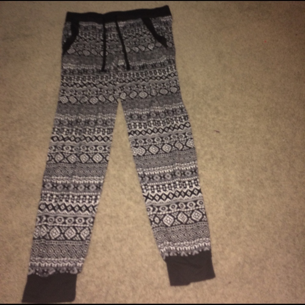Soft comfortable stretchy pants/leggings