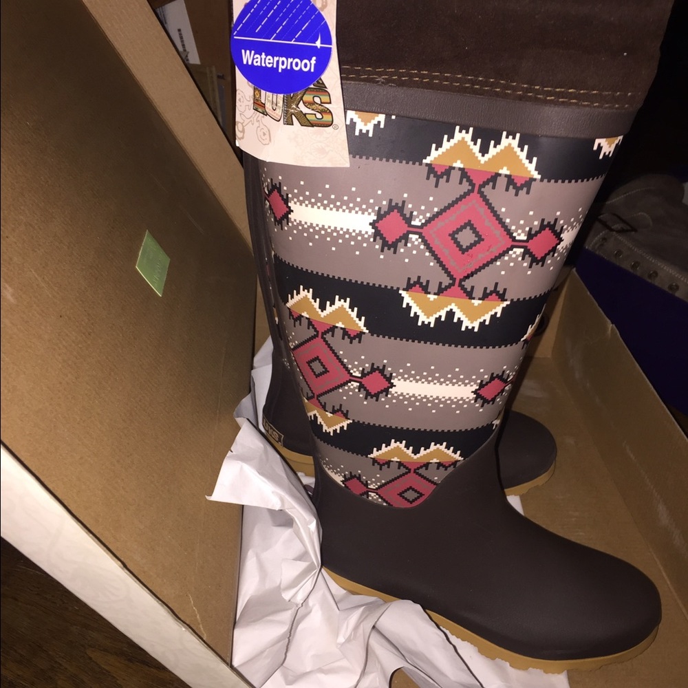 Aztec Muk Luk Boots (Rain & Snow)