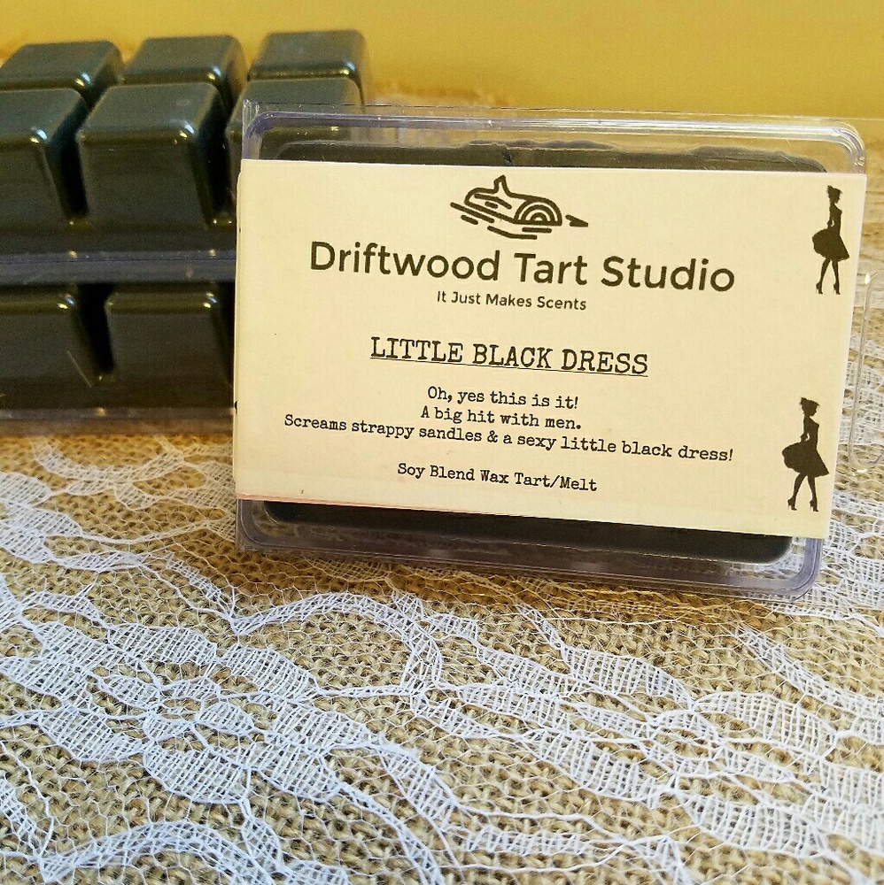 Little black dress soy blend wax tart/ melt