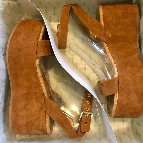 Sam Edelman Henley Suede Platform w/ Ankle Strap - Picture 2 of 6