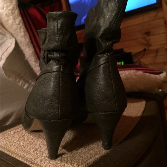 Ankle Boots - Picture 3 of 4