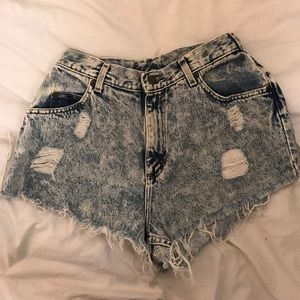 High waisted jeans shorts