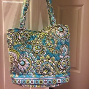 Vera Bradley retired peacock purse