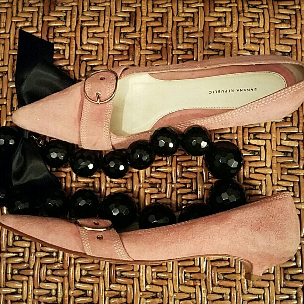 Banana Republic shoes