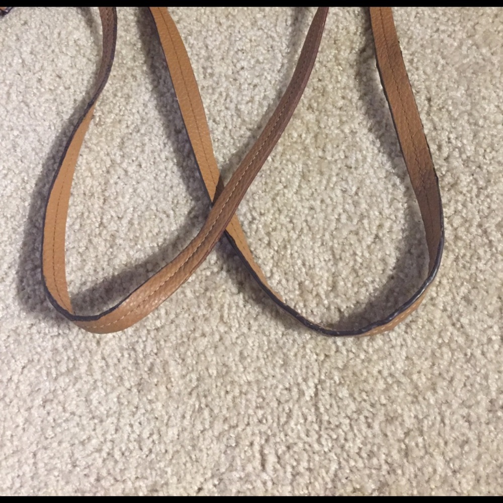 Michael Kors Mae Large East West Drawstring Bag - Picture 4 of 5
