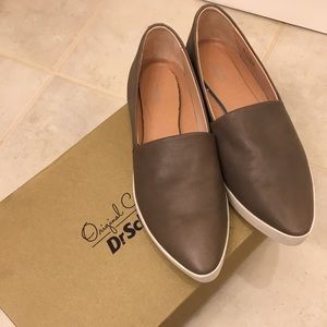 Pointed Toe Slip on Sneaker