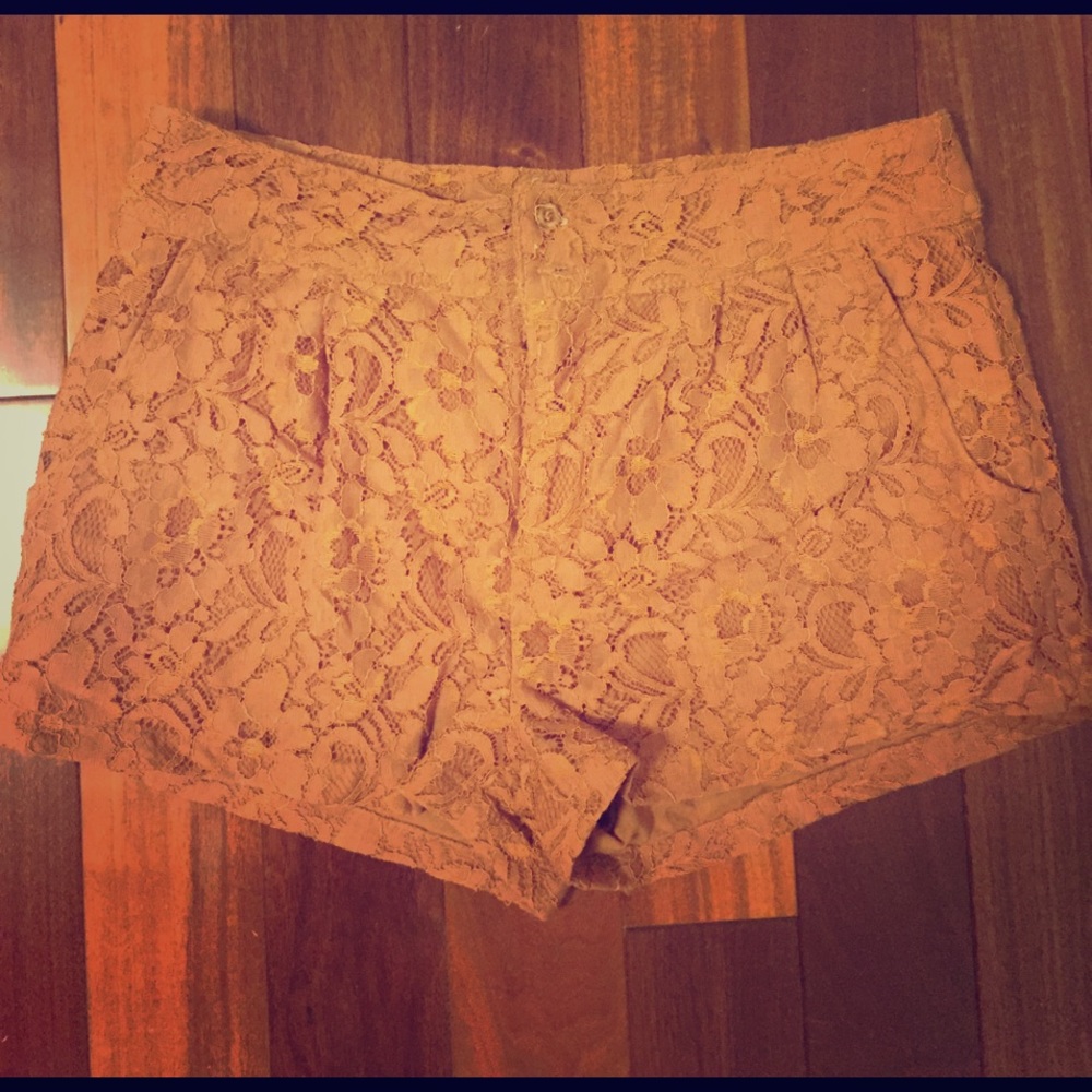 Laced shorts