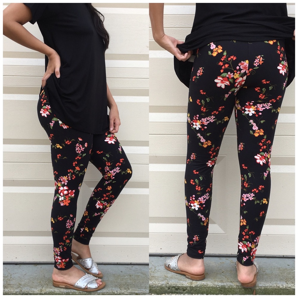 Floral Printed Ankle Leggings - Picture 2 of 4
