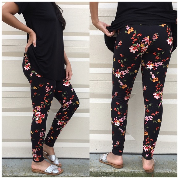 Floral Printed Ankle Leggings - Picture 2 of 4