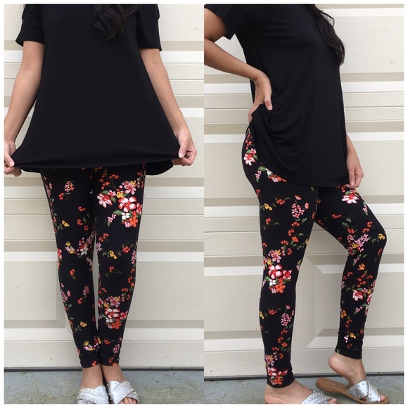 Floral Printed Ankle Leggings - Picture 3 of 4