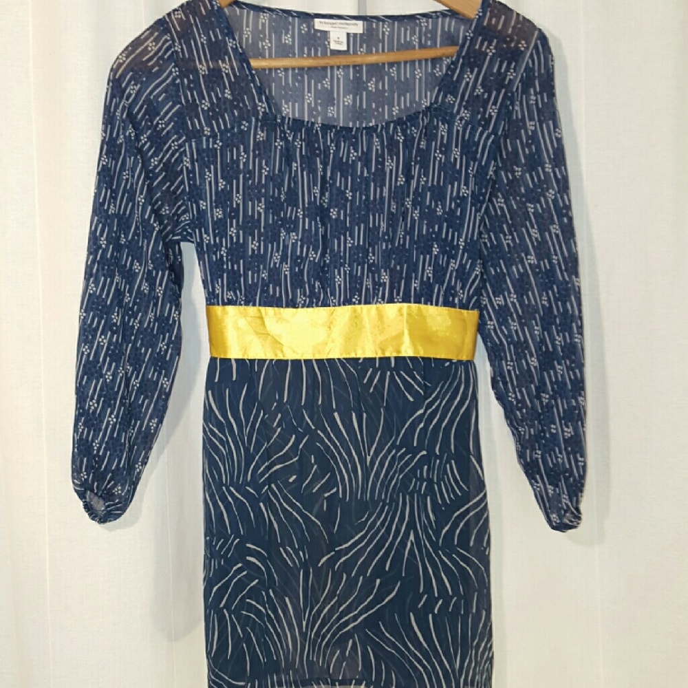 Merona maternity blouse