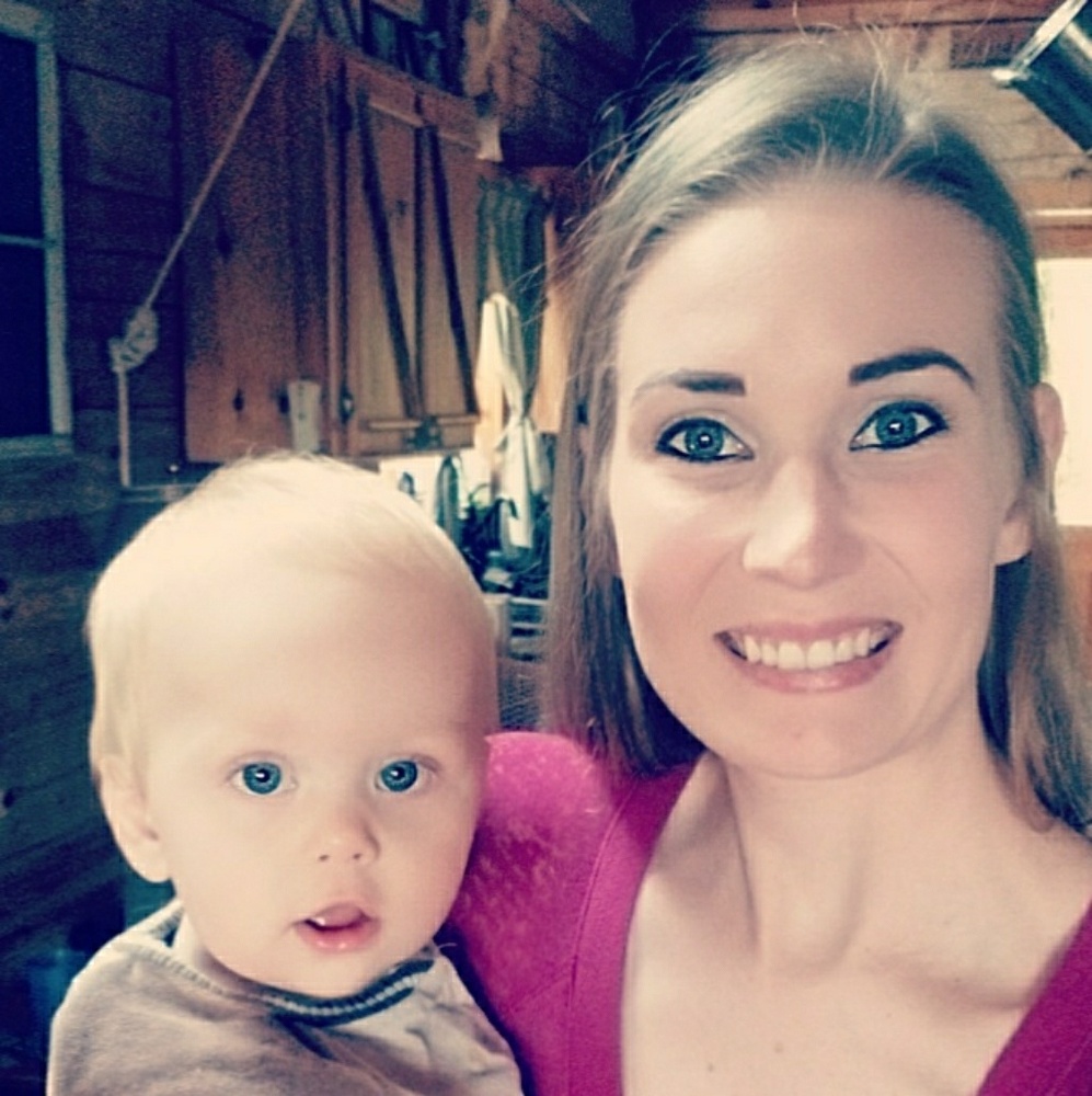 Meet your Posher, Sapphire