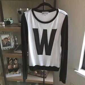 🆕 Wildfox Baggy Beach Jumper 🐼 w/o tags