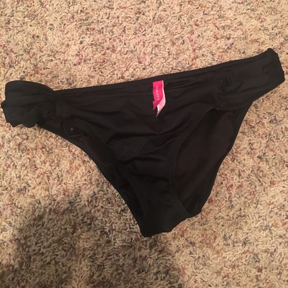 Bathing suite bottoms