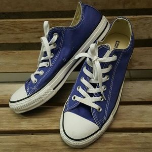 Blue Converse All-Star
