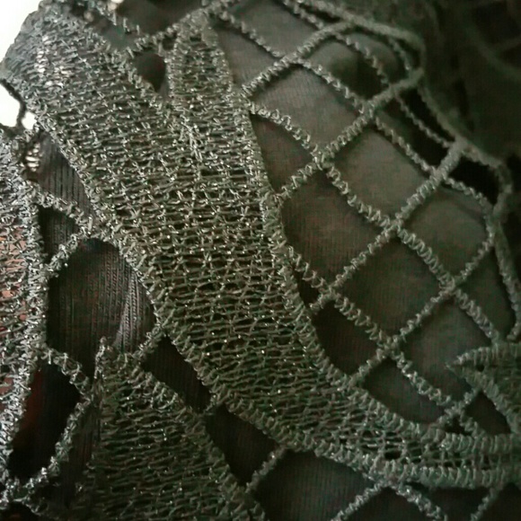 NWT Express lace skirt - Picture 4 of 6