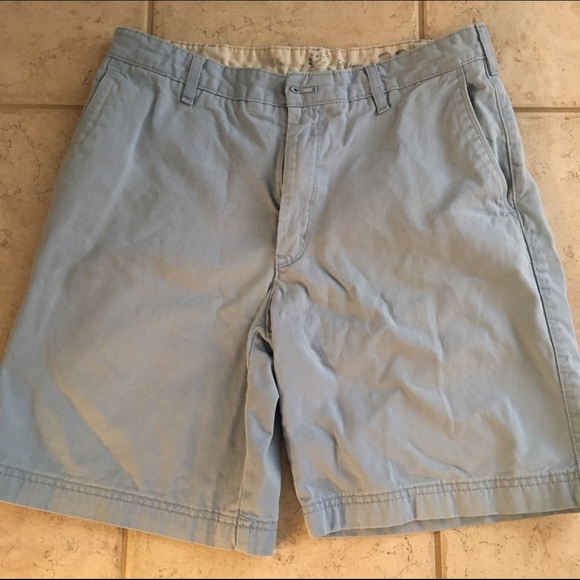 Izod Saltwater Chino Shorts - Picture 2 of 4