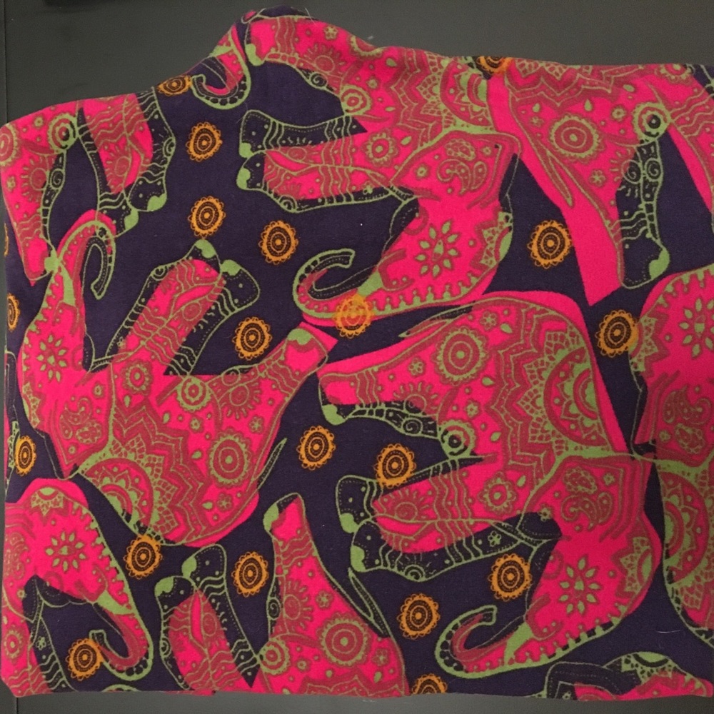 TC Lularoe Elephant Leggings!   Hard to find!!