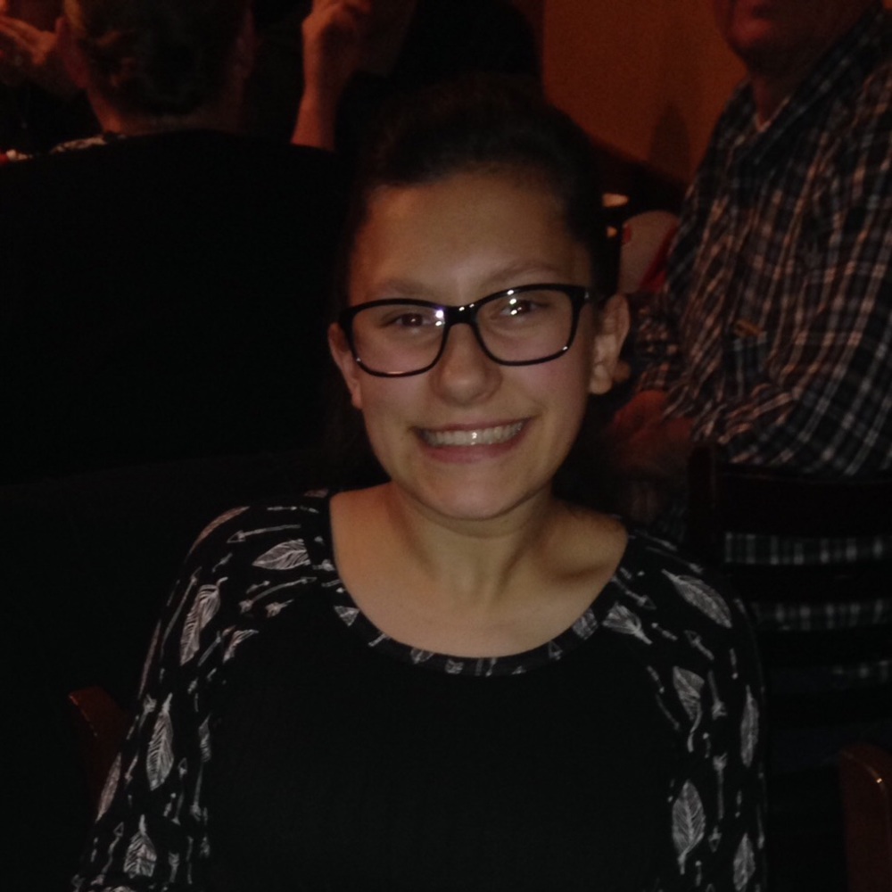 Meet your Posher, Courtney