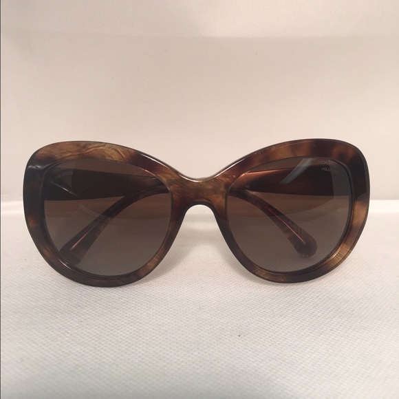 CHANEL Accessories - Authentic Chanel CC Logo Gold Brown sunglasses