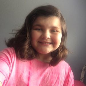 Meet your Posher, Ella