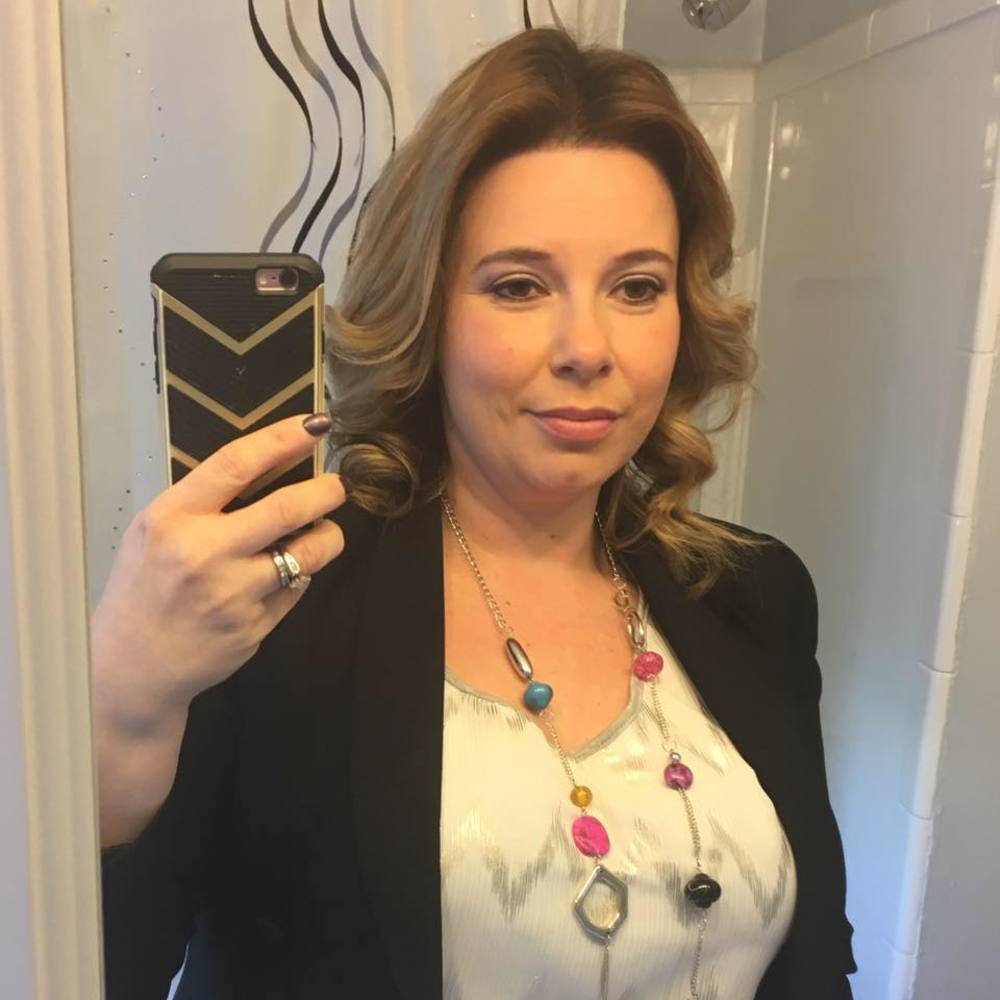 Meet your Posher, Yana