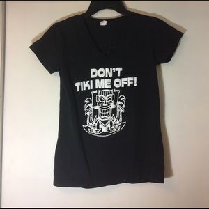 V neck printed tee